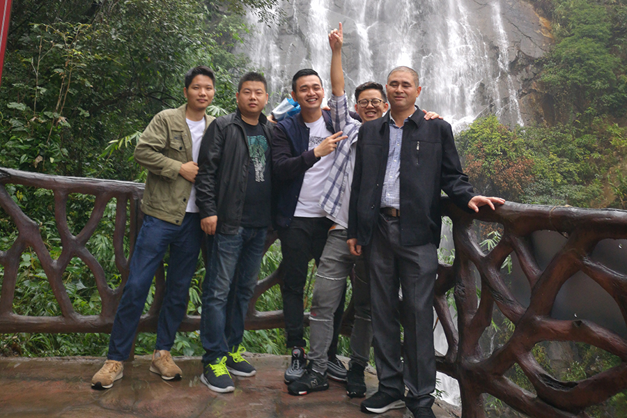 清遠(yuǎn)游記丨飛來峽里藏千景，歷代詩賦滿山中